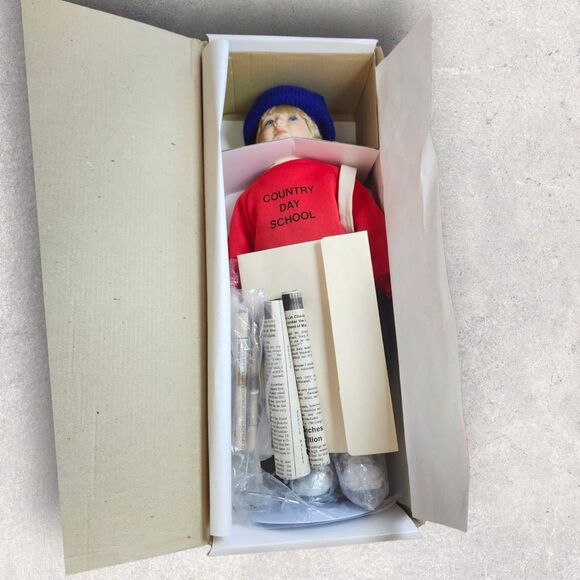 Marie Osmond “Chris” Paperboy Doll 1991 COA #293/2500 Box Stand Bracelet - Picture 7 of 12